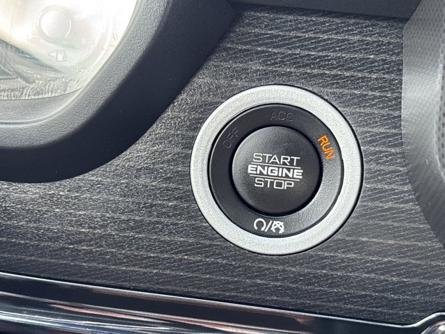 Used 2022 RAM 1500 Limited AWD/4WD image 31