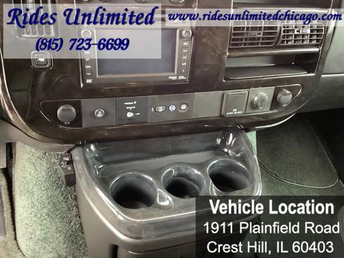 Used 2015 Chevrolet Express 2500 Extended RWD image 21
