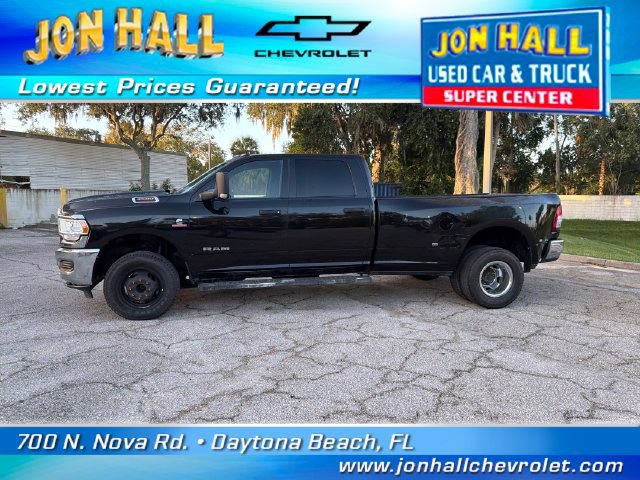 Used 2021 RAM 3500 Tradesman AWD/4WD image 3