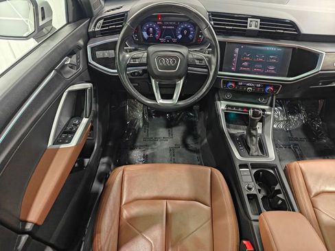 Used 2022 Audi Q3 2.0T Premium Plus w/ Premium Plus Package AWD/4WD image 4
