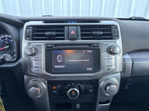 Used 2017 Toyota 4Runner image 24