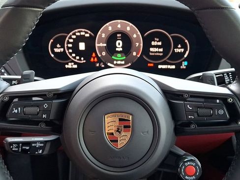 Certified 2025 Porsche 911 Carrera 4 GTS AWD/4WD image 23
