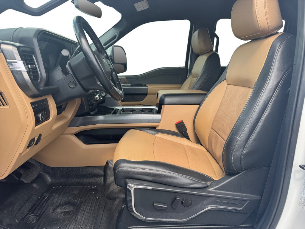 Used 2024 Ford F450 Lariat w/ Chrome Package AWD/4WD image 9