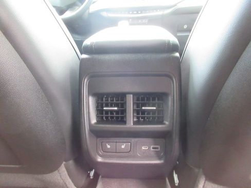 Used 2023 Cadillac XT4 Premium Luxury w/ Driver Assist Package FWD image 33