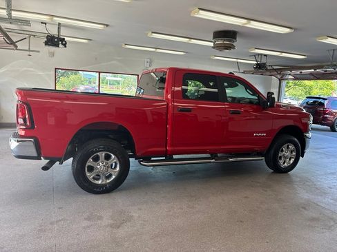 Certified 2026 RAM 2500 Big Horn AWD/4WD image 30