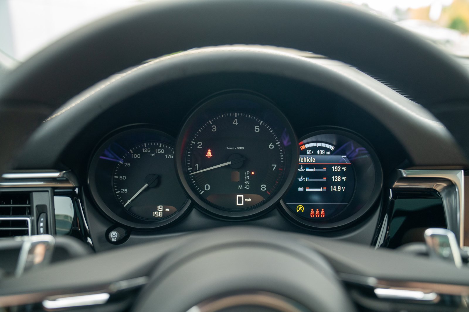 Certified 2026 Porsche Macan AWD/4WD image 15