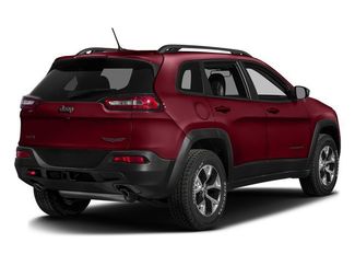 Used 2016 Jeep Cherokee Trailhawk w/ Comfort/Convenience Group video 2