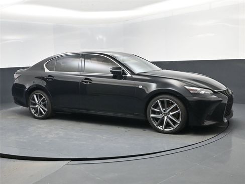Used 2017 Lexus GS 200t F Sport image 2