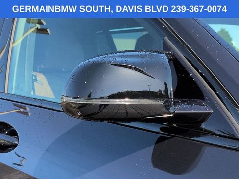 Used 2025 BMW X7 M60i AWD/4WD image 13