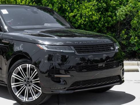 New 2026 Land Rover Range Rover Sport Dynamic SE AWD/4WD image 9
