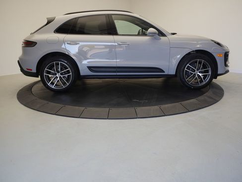 New 2026 Porsche Macan AWD/4WD image 8