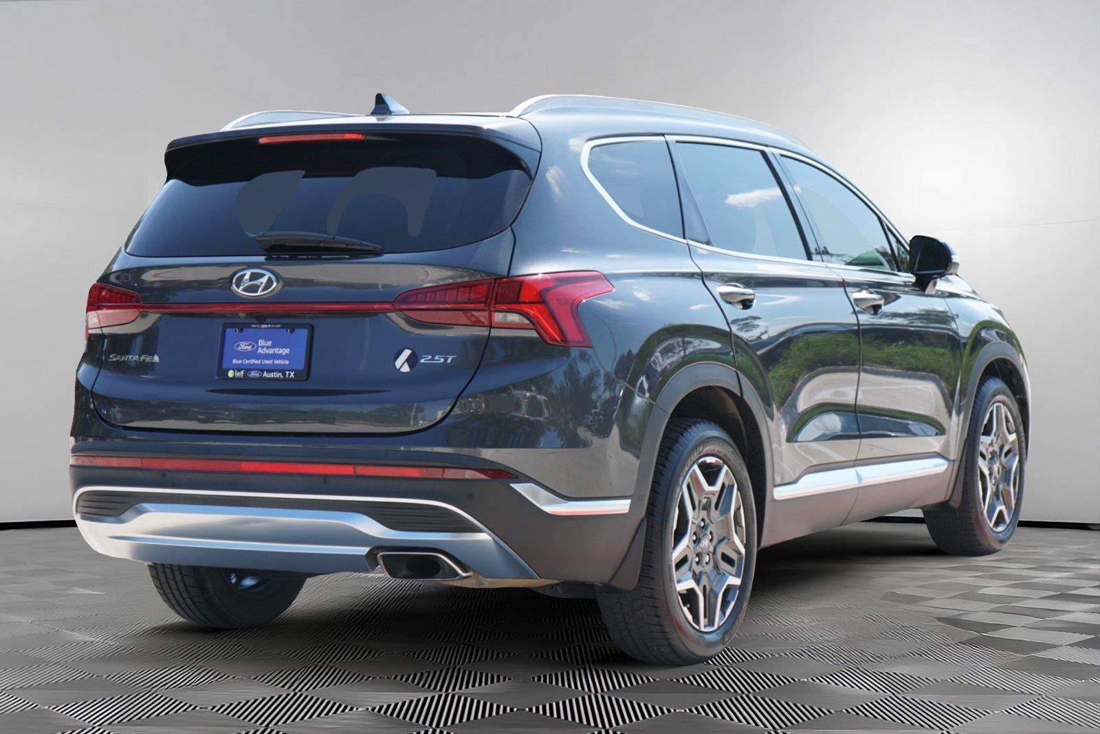 Used 2021 Hyundai Santa Fe Limited FWD image 5