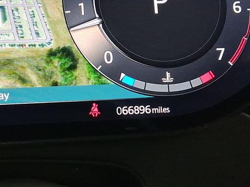 Used 2023 Land Rover Range Rover Sport SE Dynamic image 20