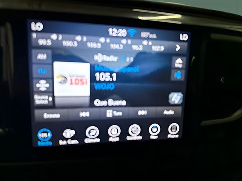 Used 2018 Chrysler Pacifica Touring-L Plus w/ Advanced Safetytec Group FWD image 20