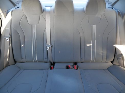 Certified 2023 Hyundai Elantra SEL image 13