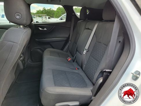 Used 2020 Chevrolet Blazer LT FWD image 15