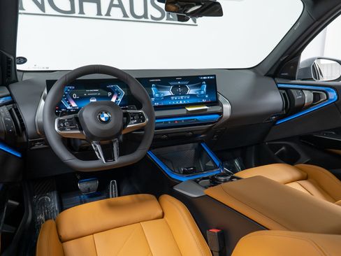 New 2026 BMW X3 xDrive30i w/ Premium Package AWD/4WD image 16