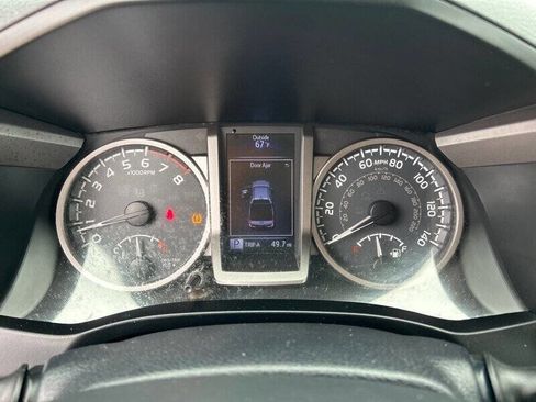 Used 2019 Toyota Tacoma SR5 image 26