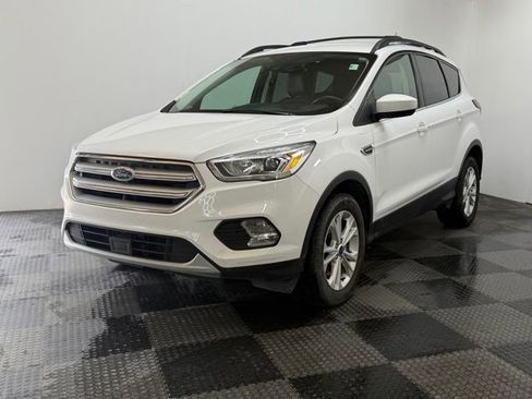 Used 2019 Ford Escape SEL AWD/4WD image 6