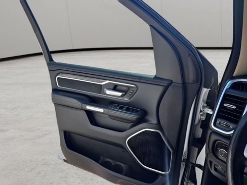 Used 2020 RAM 1500 Laramie image 13