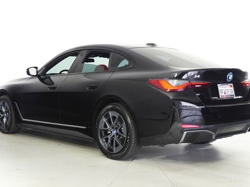 Used 2023 BMW i4 eDrive35 image 9