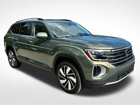 New 2026 Volkswagen Atlas SE image 3