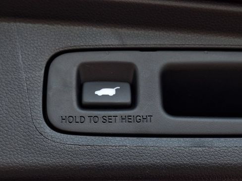 Used 2025 Honda CR-V Sport Touring image 31