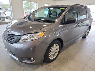 Used 2016 Toyota Sienna XLE FWD video 1