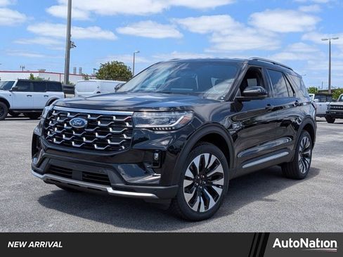 New 2026 Ford Explorer Platinum image 1