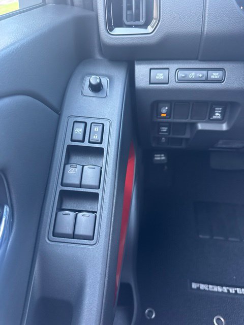 Used 2025 Nissan Frontier Pro-X w/ Pro Convenience Package RWD image 21