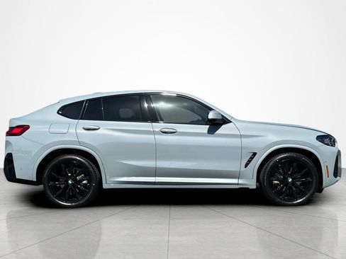 Used 2024 BMW X4 xDrive30i w/ M Sport Package AWD/4WD image 6