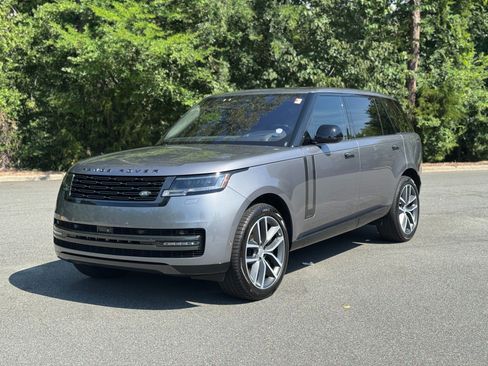 Used 2023 Land Rover Range Rover Long Wheelbase Autobiography AWD/4WD image 4