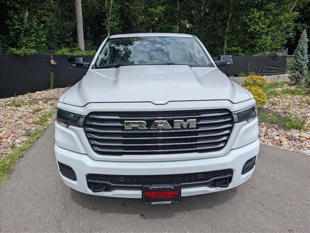Used 2026 RAM 1500 Laramie AWD/4WD image 8