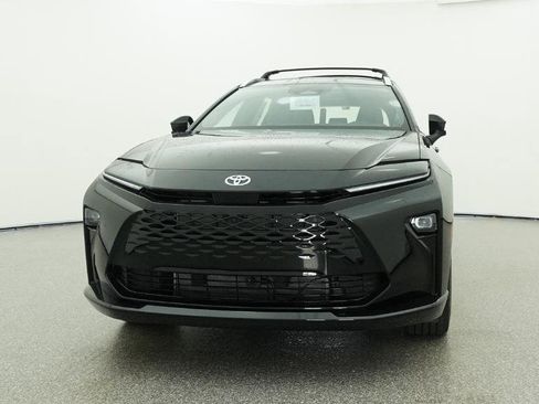 New 2026 Toyota Crown Signia AWD/4WD image 9