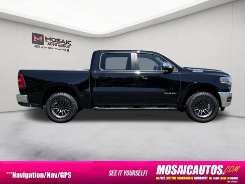 Used 2025 RAM 1500 Laramie AWD/4WD image 8