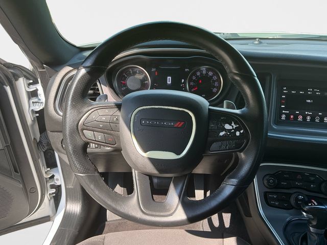 Used 2022 Dodge Challenger GT AWD/4WD image 13
