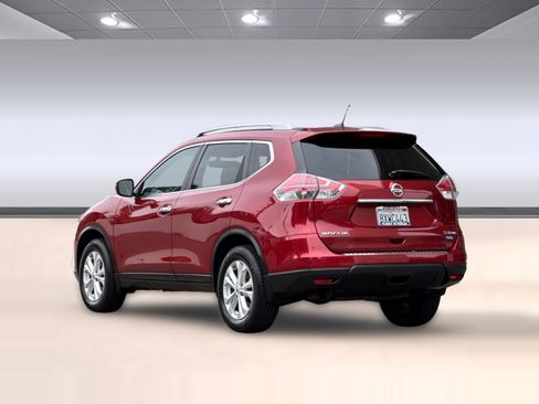 Used 2014 Nissan Rogue SV AWD/4WD image 3