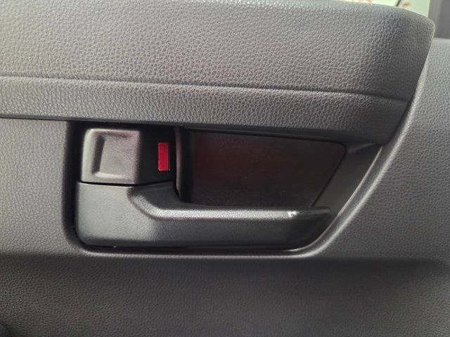 Used 2025 Toyota Camry SE w/ Convenience Package FWD image 50