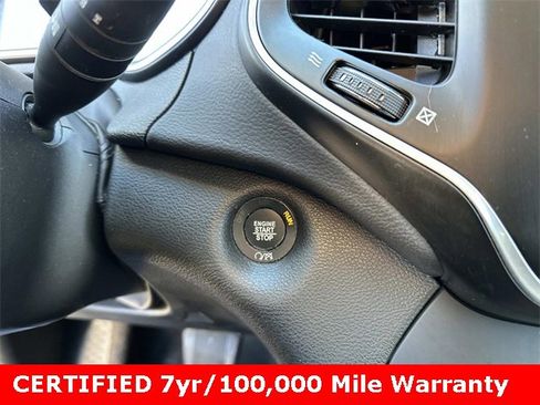 Used 2021 Jeep Cherokee Latitude Lux image 25