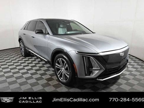 New 2026 Cadillac Lyriq Luxury image 1