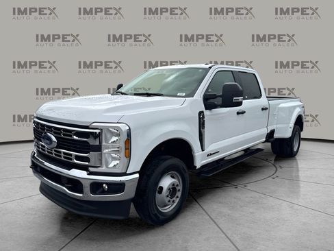 Used 2025 Ford F350 XLT AWD/4WD image 1
