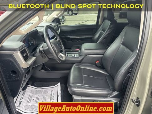 Used 2024 Ford Expedition XLT AWD/4WD image 13