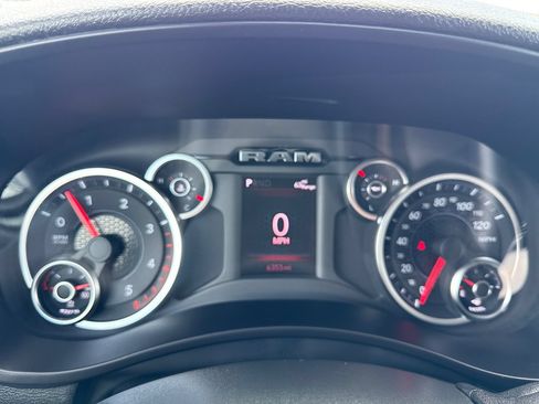 Certified 2025 RAM 2500 Tradesman AWD/4WD image 19