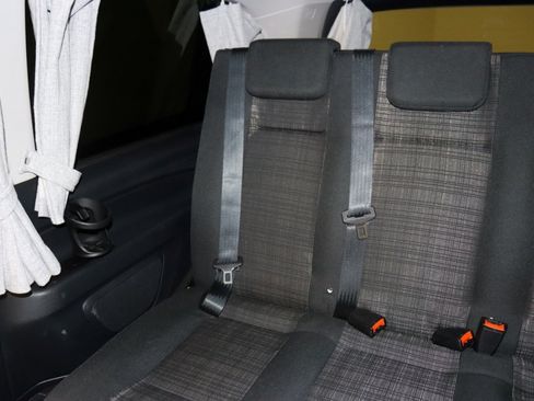 Used 2019 Mercedes-Benz Metris w/ Premium Safety Package image 30