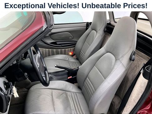 Used 2000 Porsche Boxster RWD image 28