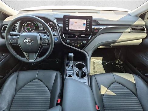 Certified 2023 Toyota Camry SE w/ Cold Weather Package FWD image 17