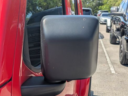 Used 2025 Jeep Wrangler Unlimited Sahara w/ Safety Group AWD/4WD image 13