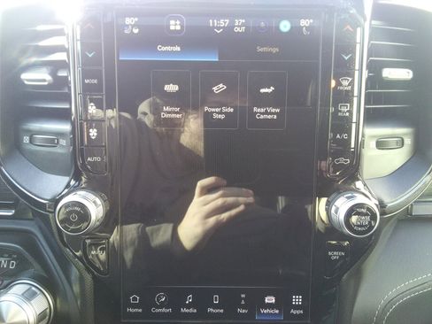 Used 2023 RAM 1500 Limited image 25