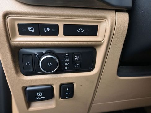 Used 2021 Ford F150 Lariat w/ Equipment Group 502A High image 15