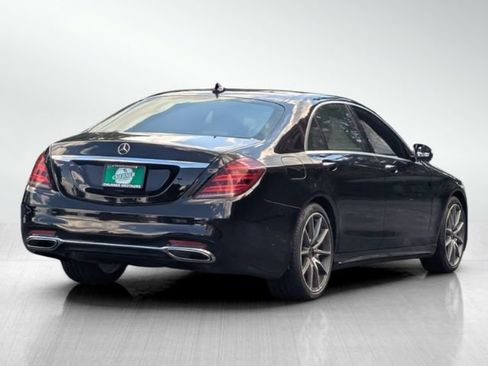 Used 2018 Mercedes-Benz S 560 Sedan image 4